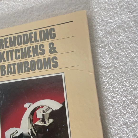 Vintage Grolier’s Home Owning Made Easy Remodelling Kitchens  & Bathrooms Book - Picture 3 of 11
